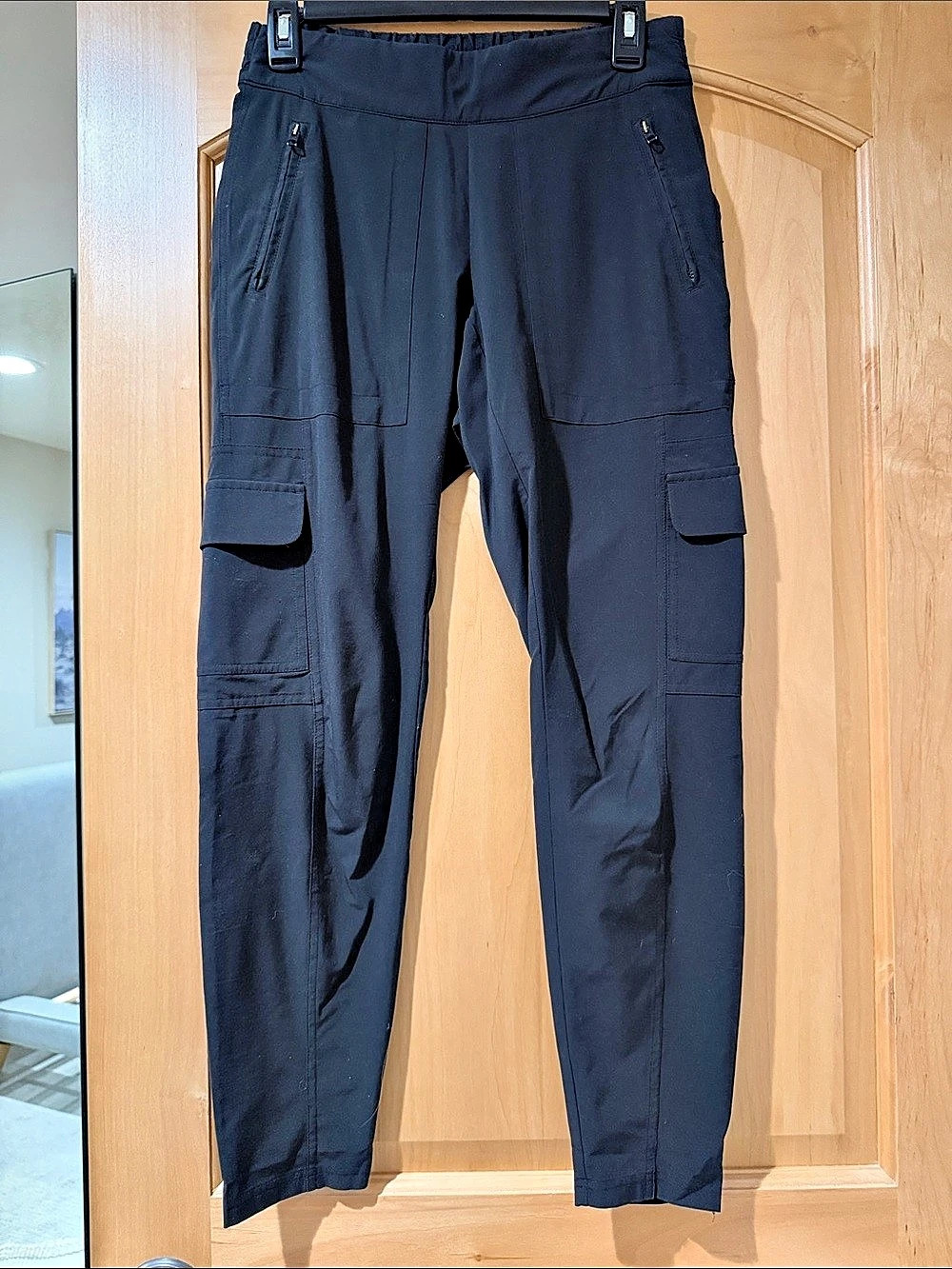 Athleta cargo jogger